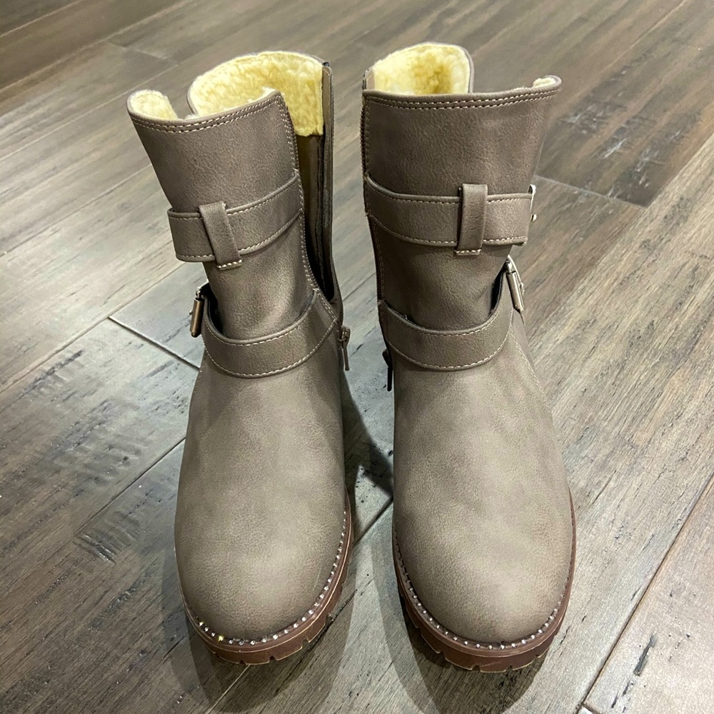 justice snow boots